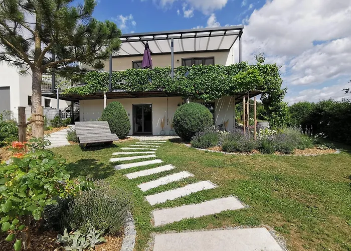137hideaway Apartment *